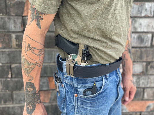 Strong Side Carry Isn’t Dead - CYA Supply Co.